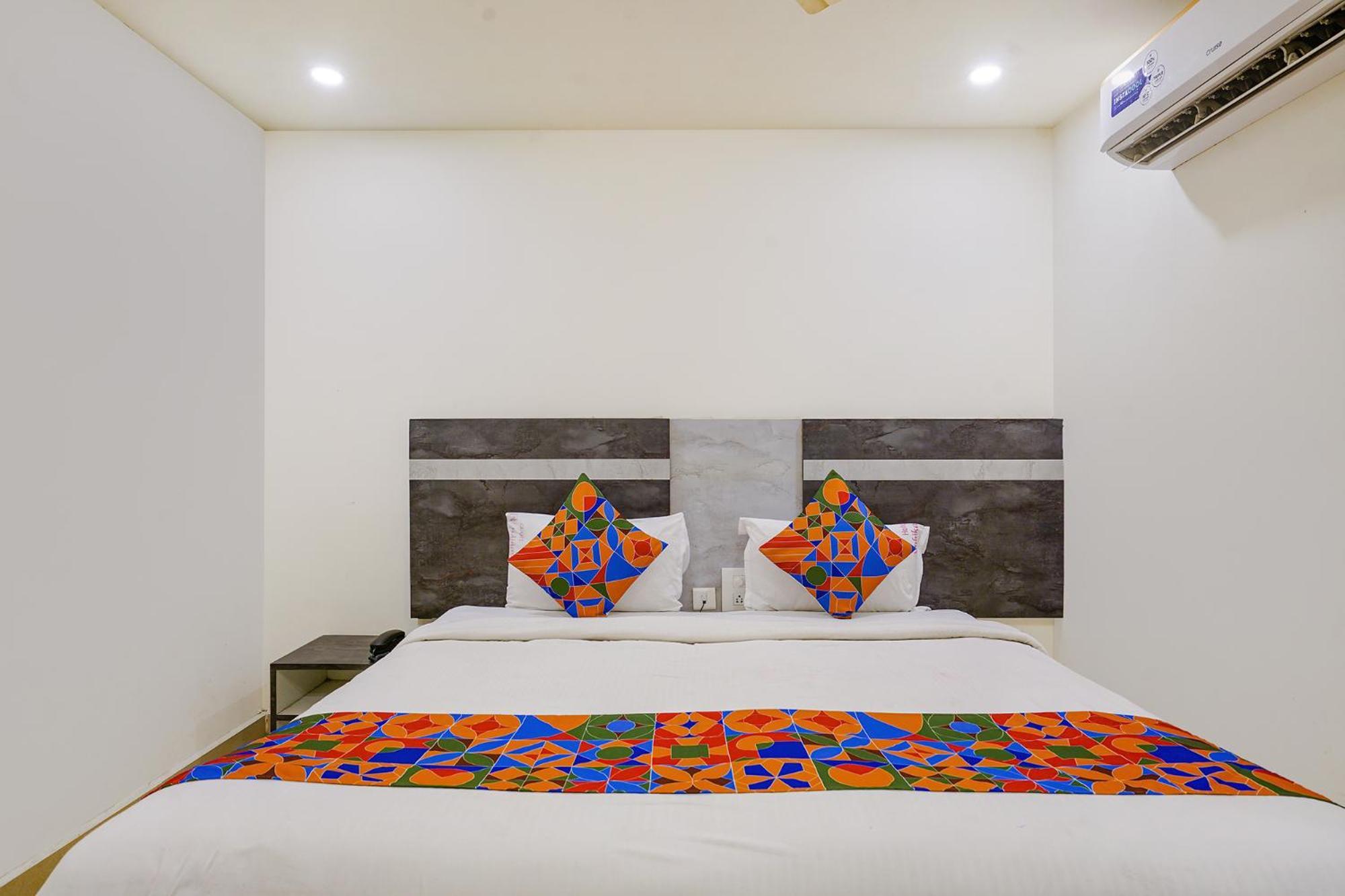 Fabhotel Ambika Elite Buckinghampet Экстерьер фото
