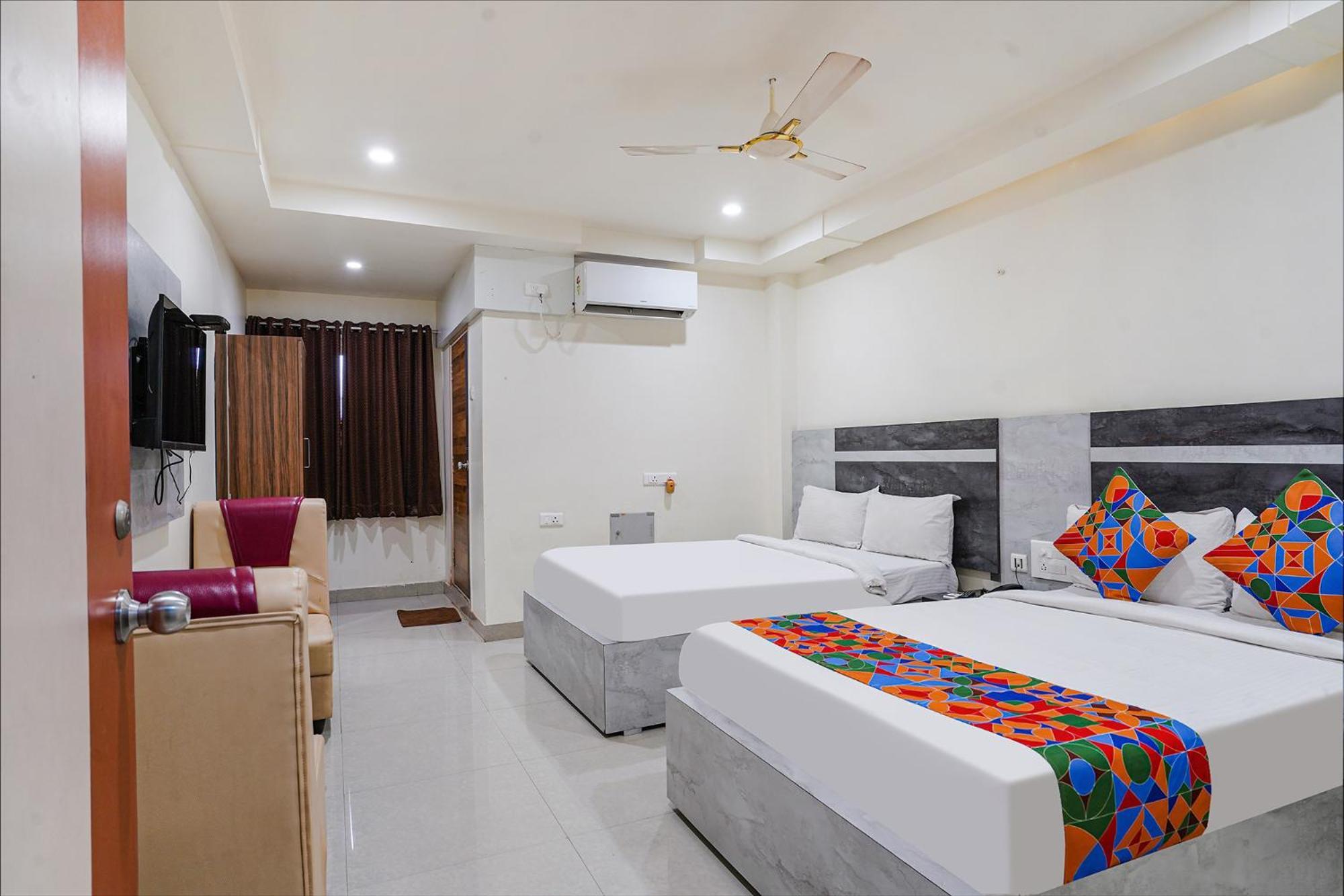 Fabhotel Ambika Elite Buckinghampet Экстерьер фото