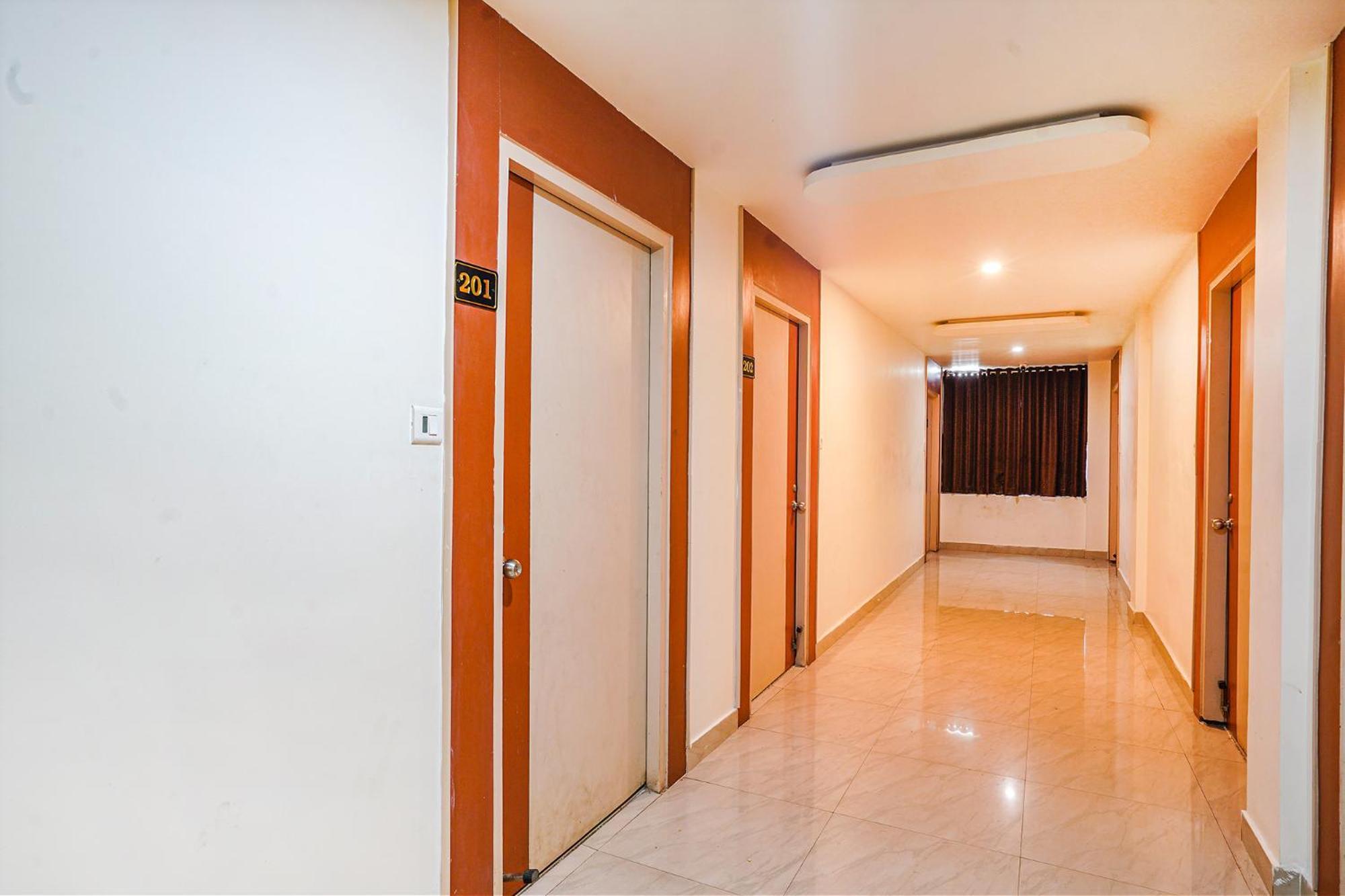 Fabhotel Ambika Elite Buckinghampet Экстерьер фото